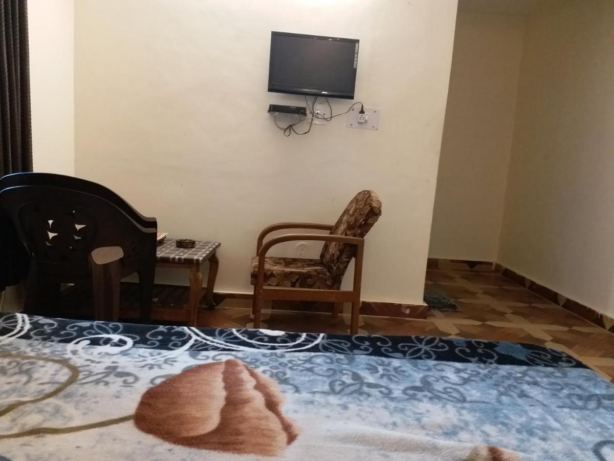 Hadimba Regency Hostel Manāli Exterior foto